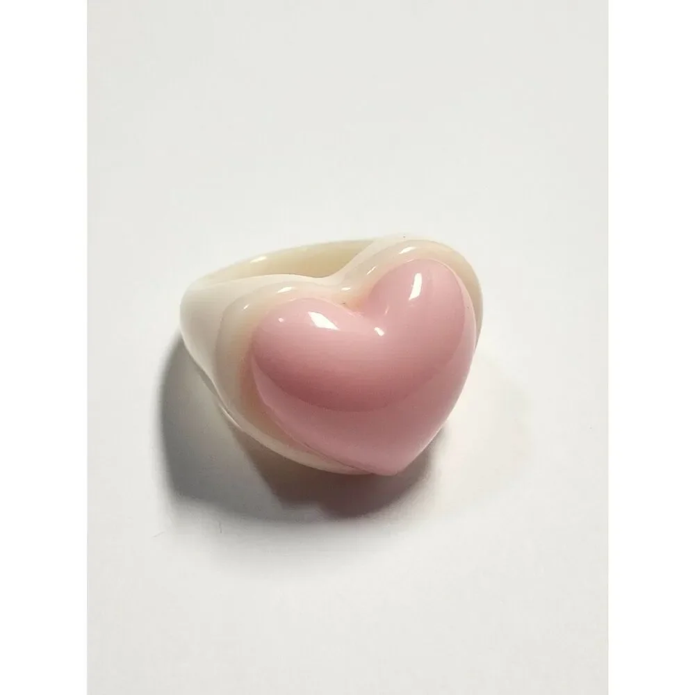 Sparklemuse Acrylic Puffy Heart On Heart Ring Size 8 Pink And Cream